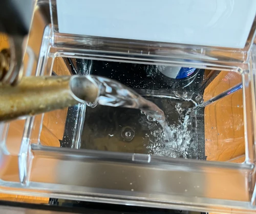 給水タンクへの注水
